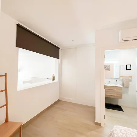 Modern & Family Flat Carihuela 3 Bdr * トレモリノス